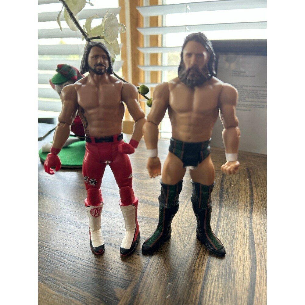 2017 Mattel WWE Basic SeriesAJ Styles 7"&DanielBryant